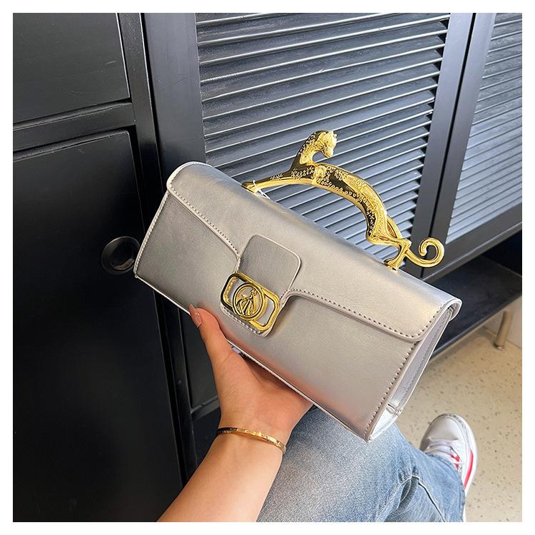 Všestranná špičková malá čtvercová taška pro nošení přes jedno rameno nebo crossbody