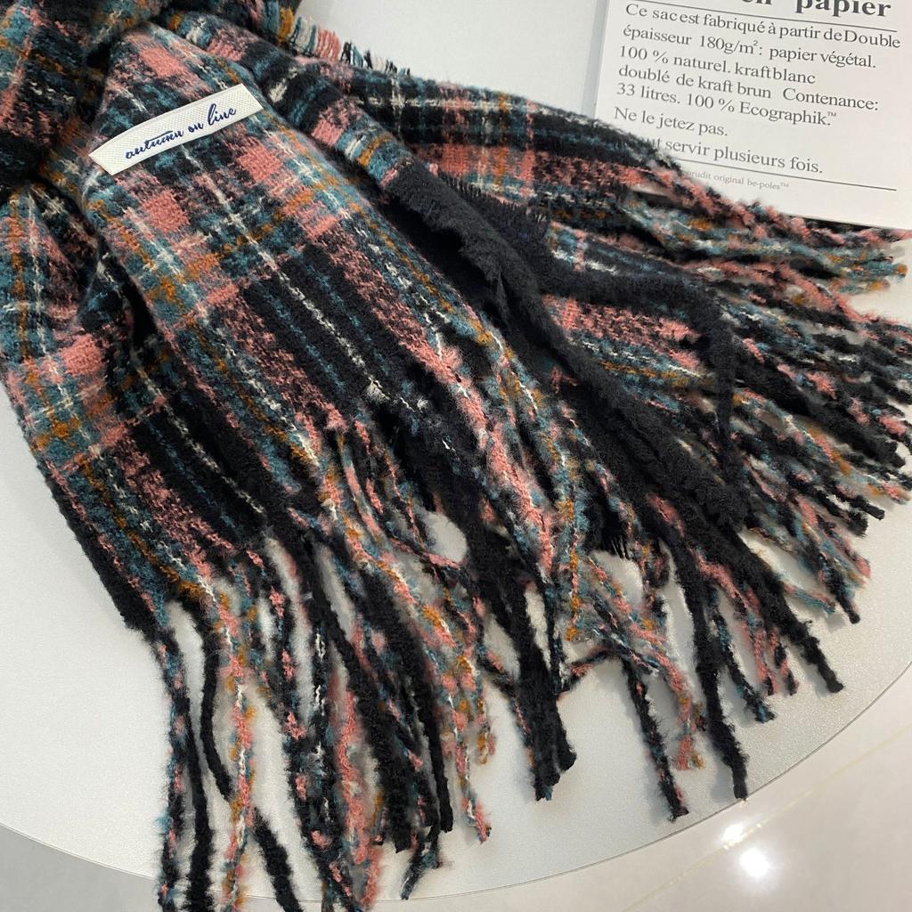 Korean Style Scarf Winter Warm Atmosphere  New Year and Christmas Warm Shawl  Student Retro Plaid Scarf