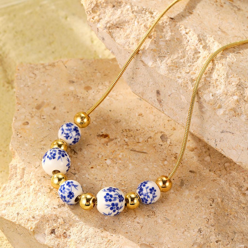 Temperament national style blue and white porcelain round bead fringed necklace, simple and versatile high-end necklace