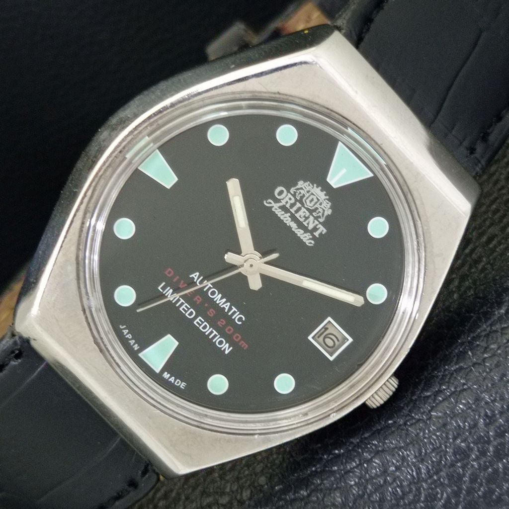 

ORIENT AUTOMATIC 48741 VINTAGE JAPAN MENS BLACK COLOR DIAL WATCH a701834-5 R207-a701834