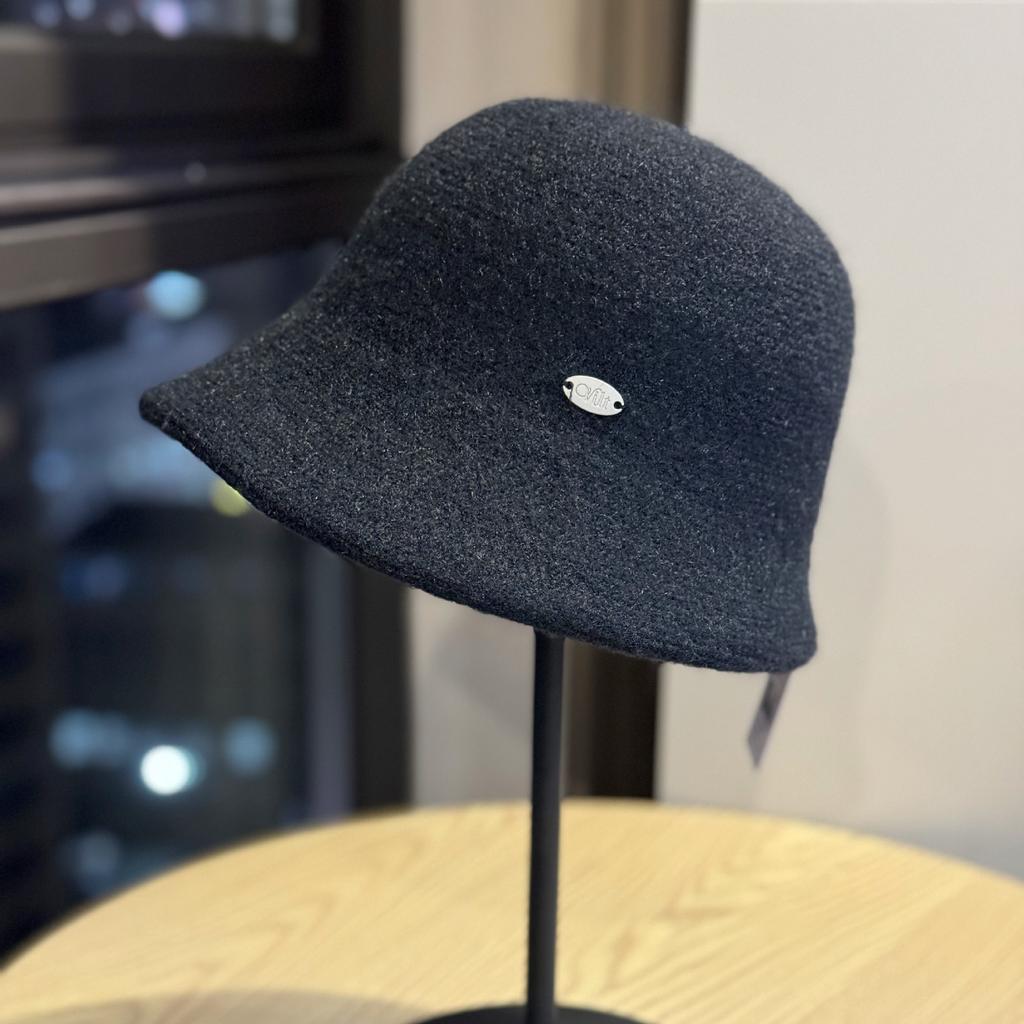 New Autumn and Winter Irregular Brim Fisherman's Hat for Women Versatile Casual High Grade Plush Face Covering Warm and Windproof Fisherman's Hat