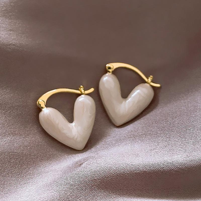 Pink Enamel Heart Huggie Hoop Earrings For Women Sweet Dainty Heart Shaped Drop Earrings Jewelry