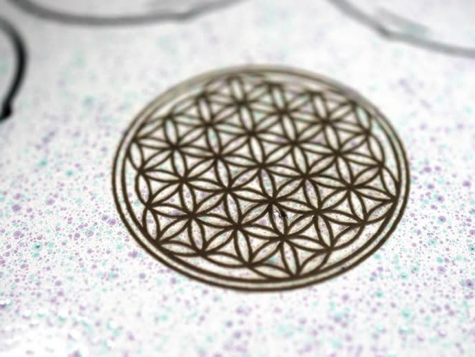 Healing Drum, Steel Tongue Drum, 8 Notes, Flower of Life Design, 30cm, Meditation, Yoga, Music Therapy, Includes Mallets and Storage Bag