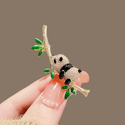 Cute Panda Brooch Female High-End Niche Animal Brooch Anti-Light Bamboo Pin Clothing Accessories
