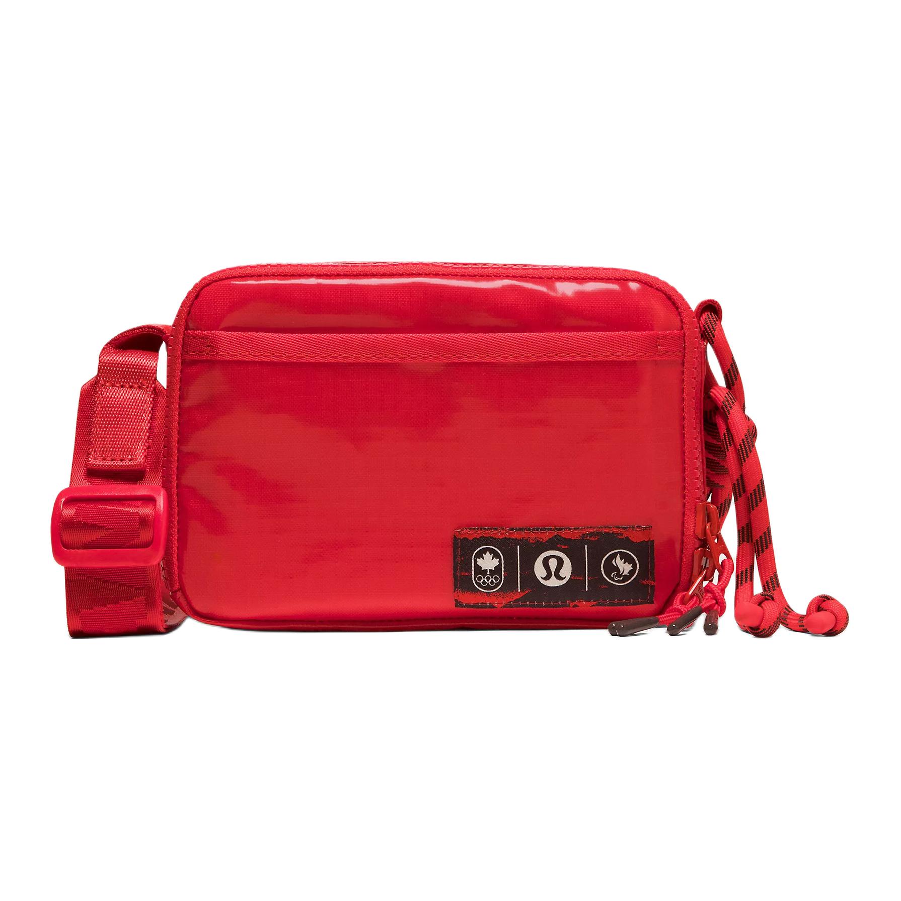 Lululemon Team Canada Future Heritage 15L Solid Design Crossbody Bag Unisex bags Red LU9DIKS-032258 Red 21990₽