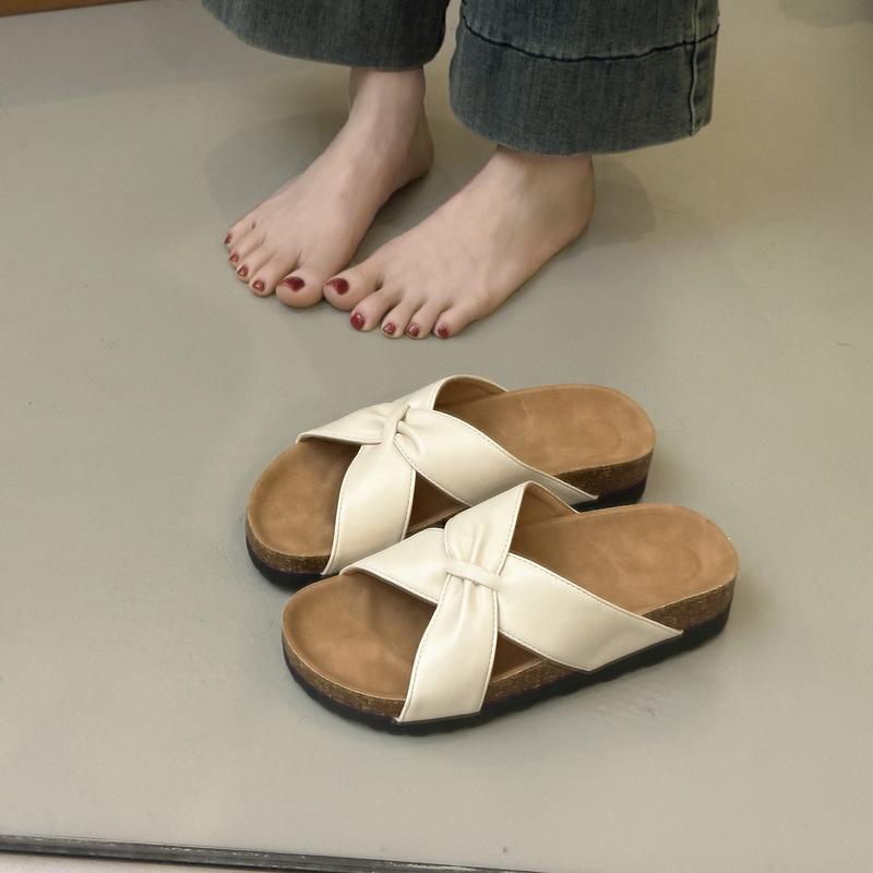 Beautiful thick-bottomed cool slippers for women's summer wear, new high-end Boken one-word slippers