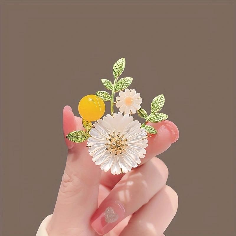 1PC Women High Grade Brooch Sweet Versatile Jacket Clothes Pin Flower Style Brooch
