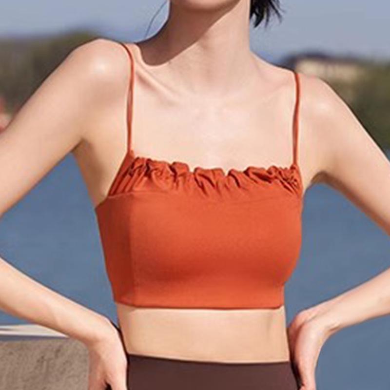 

Стильный топ для йоги на тонких бретелях с нагрудными вкладышами - Женская спортивная одежда для танцев Small