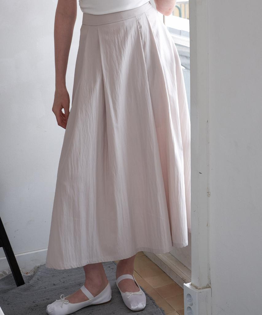 Peullobeu Half Flare Skirt_Be