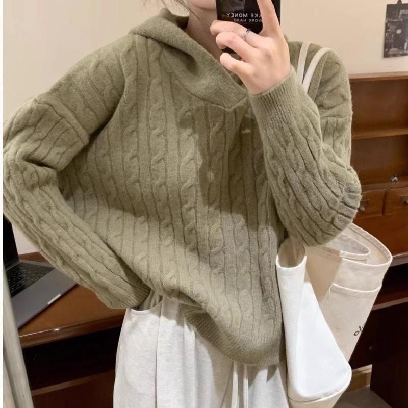 Women's Vintage Wool Cable Knit Hooded Sweater - Cozy Loose Fit for Autumn/Winter 2025