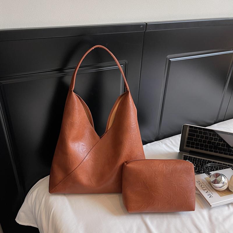 Large Capacity Retro Bag Women's Shoulder Bag Commuter Tote Bag