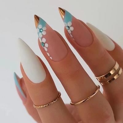 Juego de 24 uñas postizas con diseño de flor de diamante azul esmerilado, resistentes al agua y con acabado rápido.