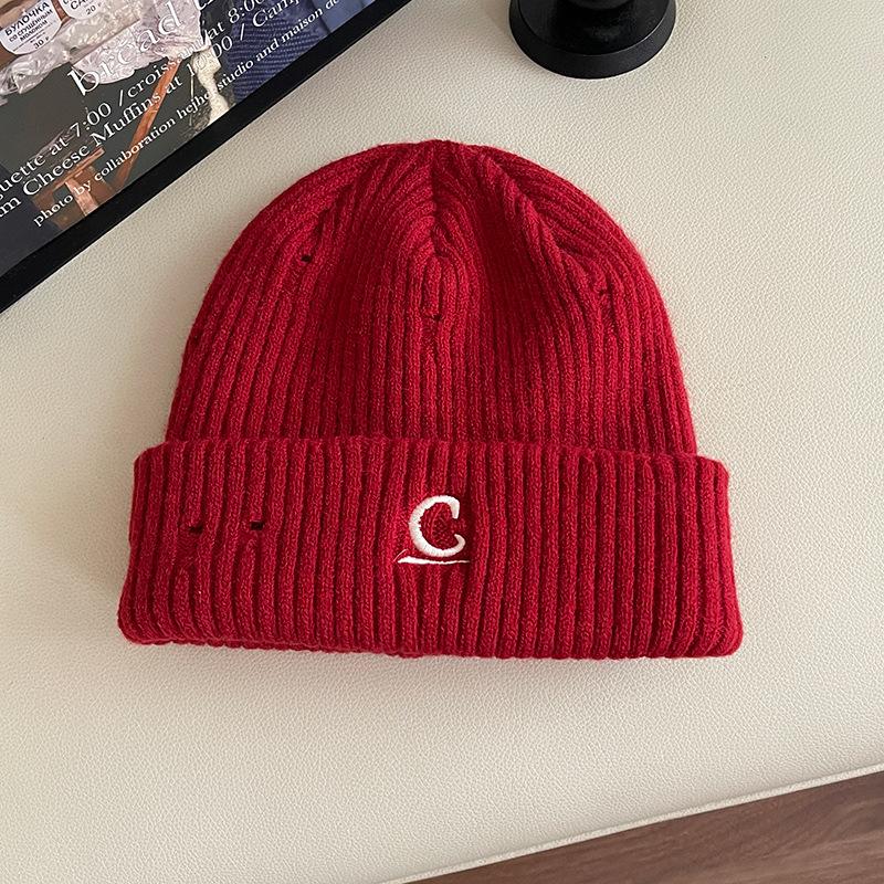 

Теплые Толстые Вязаные Шерстяные Шапки для Мужчин и Женщин Корейский Стиль Вышитые Подчеркивающие Лицо Молодежные Шапки для Холодной Погоды Универсальные Шапки-Пуловеры M（56-58cm）