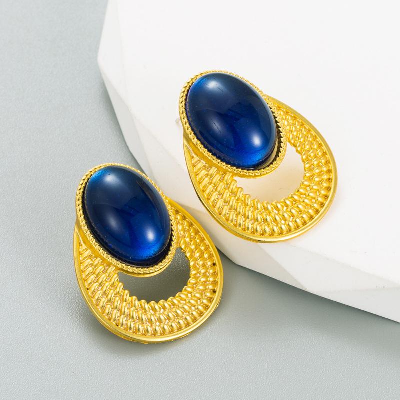 Frauen Retro Ohrstecker Titan Stahl Legierung Anhänger Ohrringe Acryl Harz Ellipse Perle Geometrische Ohr Ornamente