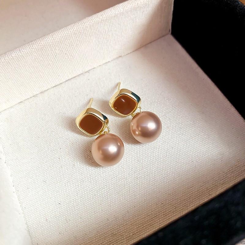 Metal Irregular Earrings European and American Retro Temperament Versatile Earrings Earrings