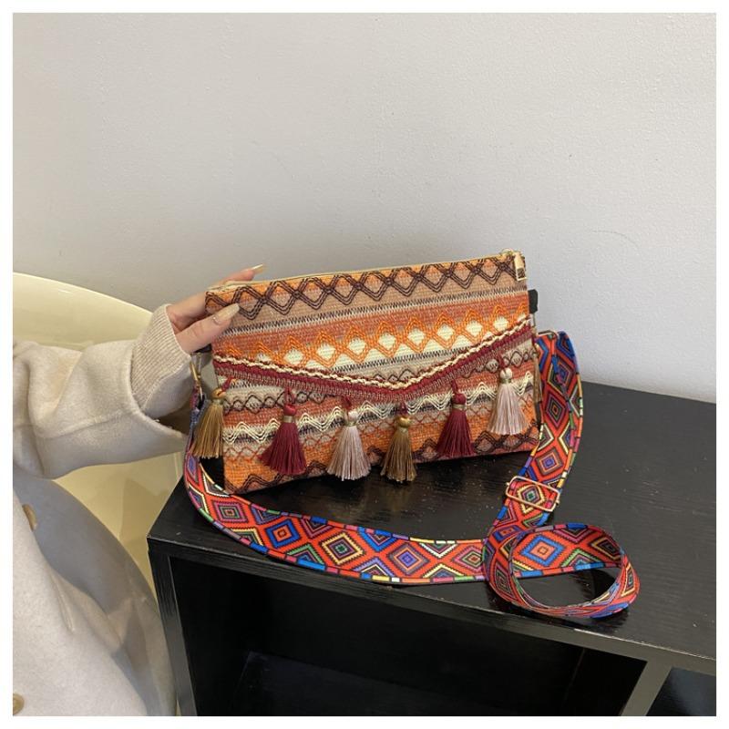 Spring new literary and fashionable fringed shoulder tote bag retro commuter fashion messenger bag bag жёлтый