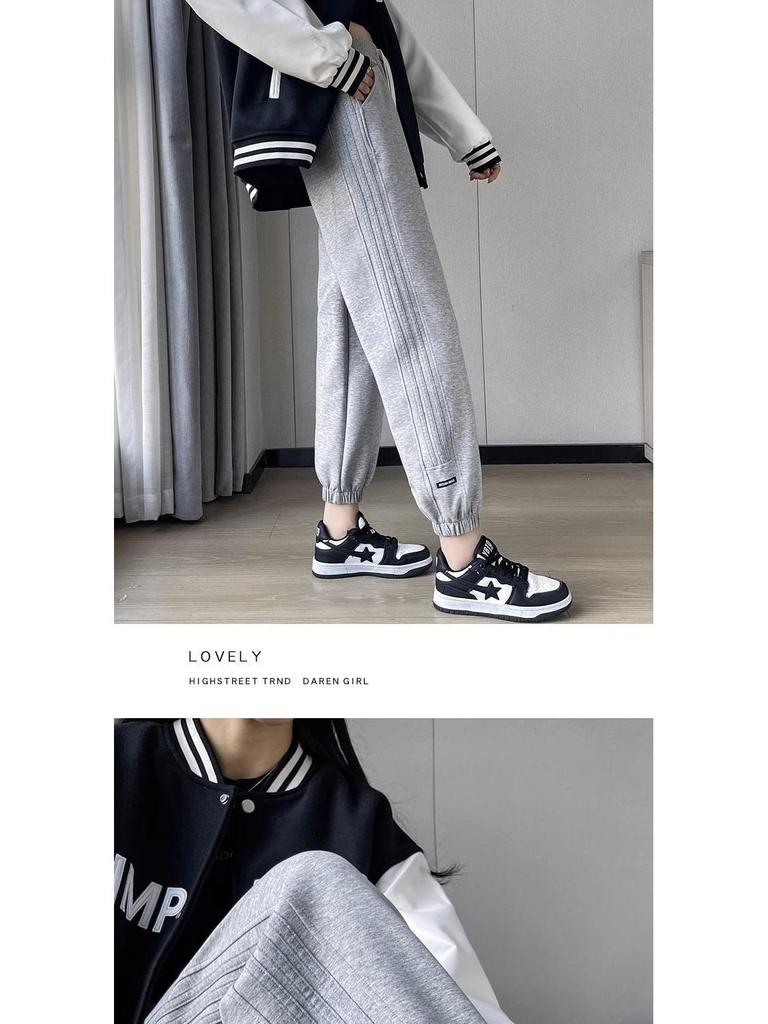 2025 High Street Black Joggers: Casual American Vibe, Straight Leg, Loose Fit, Cuffed.