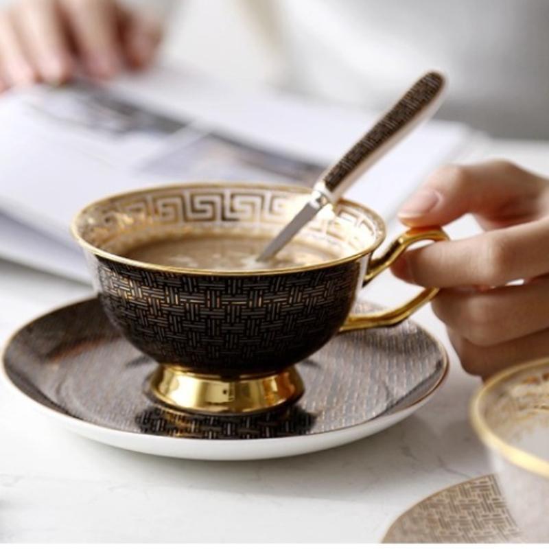 1 Set Light Luxury Bone China Coffee Cup and Saucer White/black Grid Tea Cup Gold Edge Inlay Tableware Gift