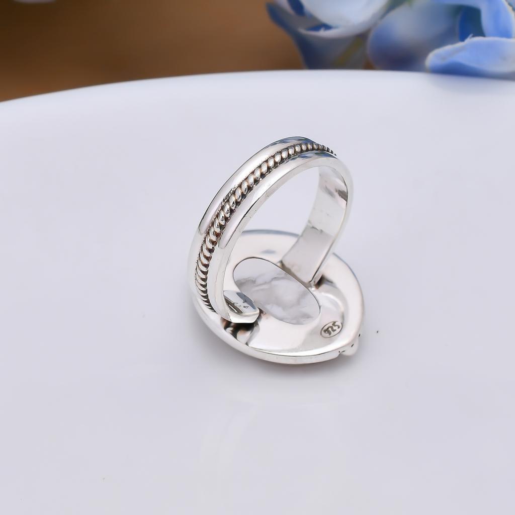 Natural White Howlite - United States 925 Sterling Silver Ring V5087, White Ring, Oval Ring, Valentin's Day Gift, Gift For Her, Birthday Gift, Handmad