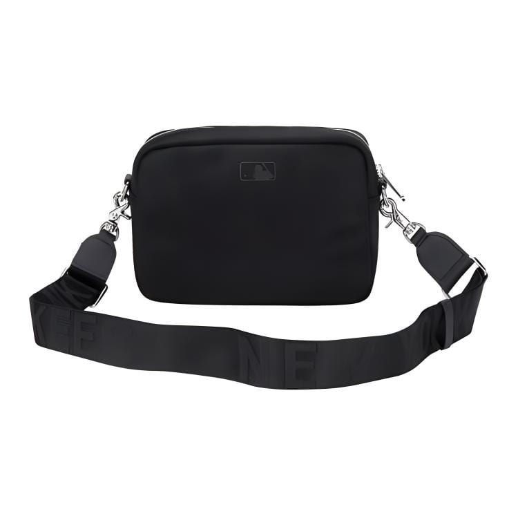 MLB New York Yankees Nylon Fabric Camera Bag, Shoulder Bag, Crossbody Bag Unisex Black 32BGD1011-50L