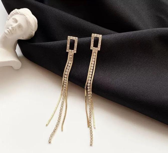 Tassel Earrings Diamond Butterfly Flower Pearl Stud Earrings Temperament Fashion Long Thin Earrings