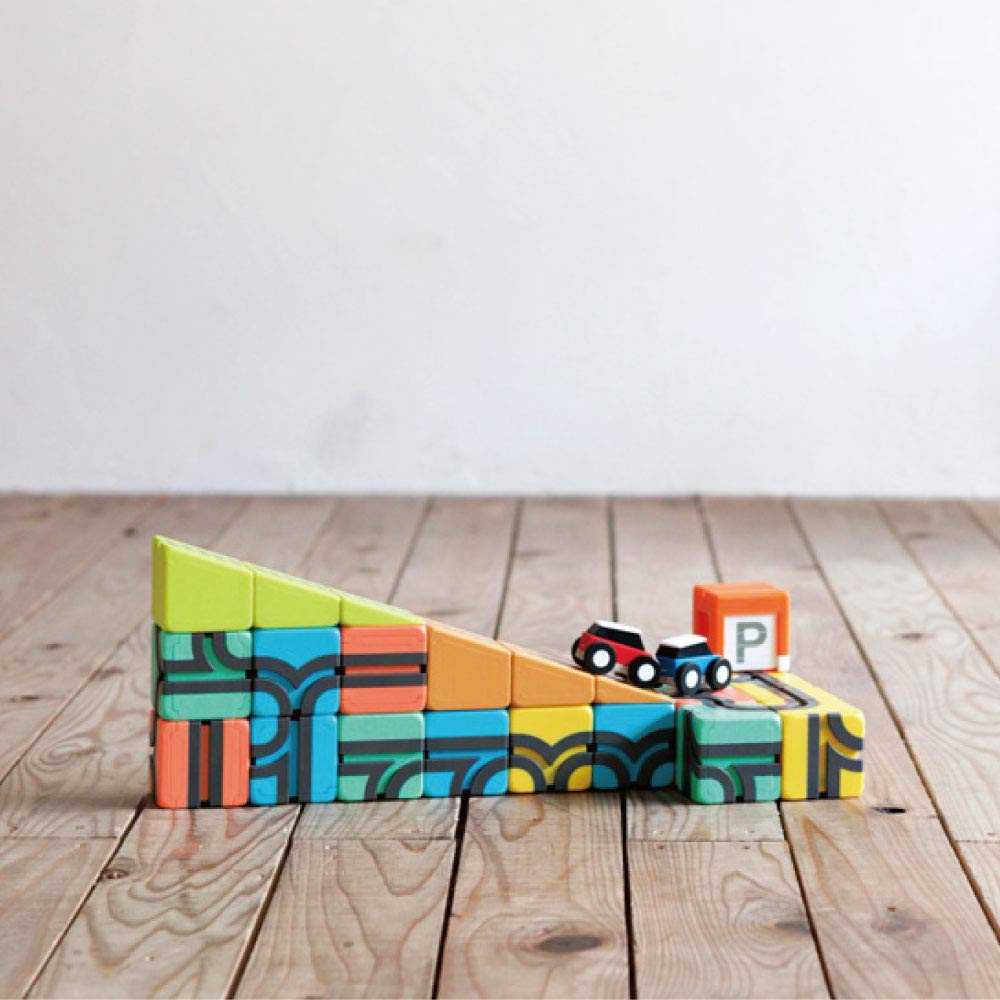 Qbitoy (QBI) PLUS 33-Piece Set with 4 Cars, Kids Design Award Winner, Challenge Card Included, Ages 3+