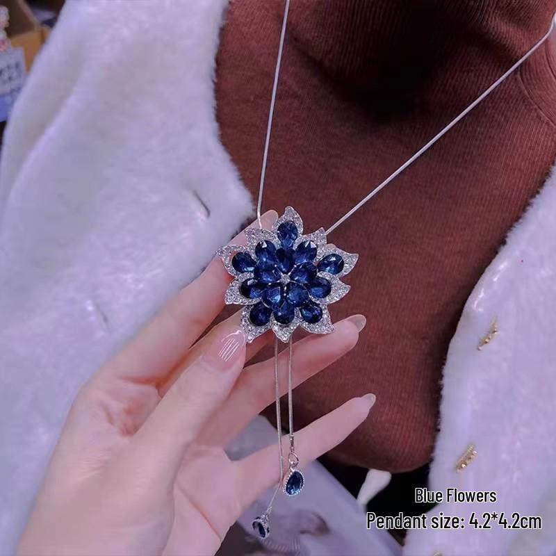 Blue Diamond Lucky Necklace: Adjustable, Luxe Sweater Chain for Women - Trendy & Versatile for Autumn/Winter