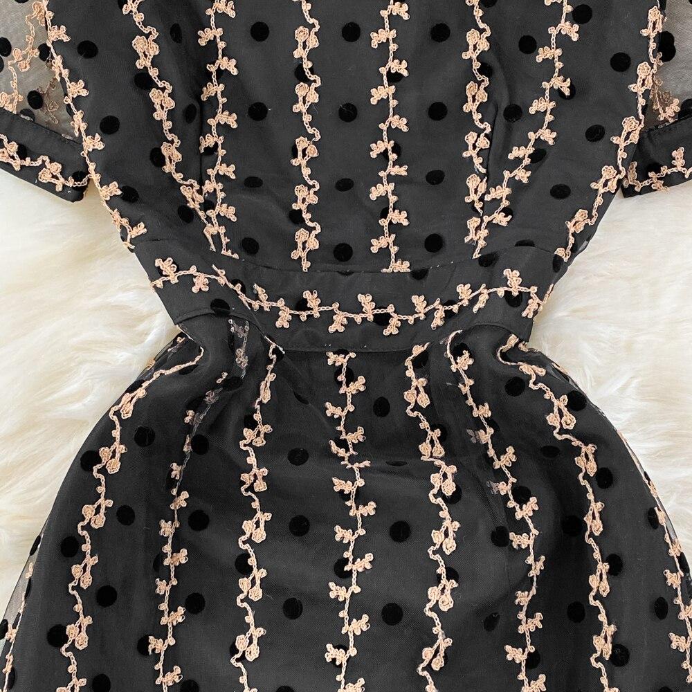 Fashion Temperament Waist Slimming Dot Mesh Flounces Fishtail Dress