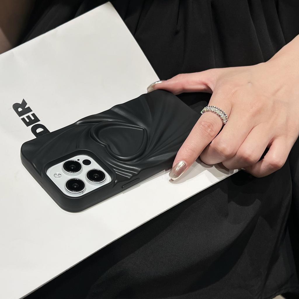 Dreidimensionales 3D Liebe Einfarbig für IPhone16 Schutzhülle Persönlichkeit für Apple 15Pro Hautgefühl Silikon Handyhülle