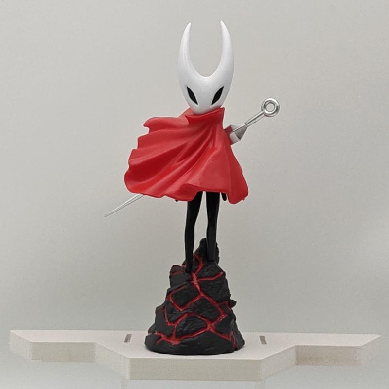 Hollow Knight Silksong Hornet Collectible Figure with Display Stand PVC Anime Action Figure Desk Ornament for Game Fans