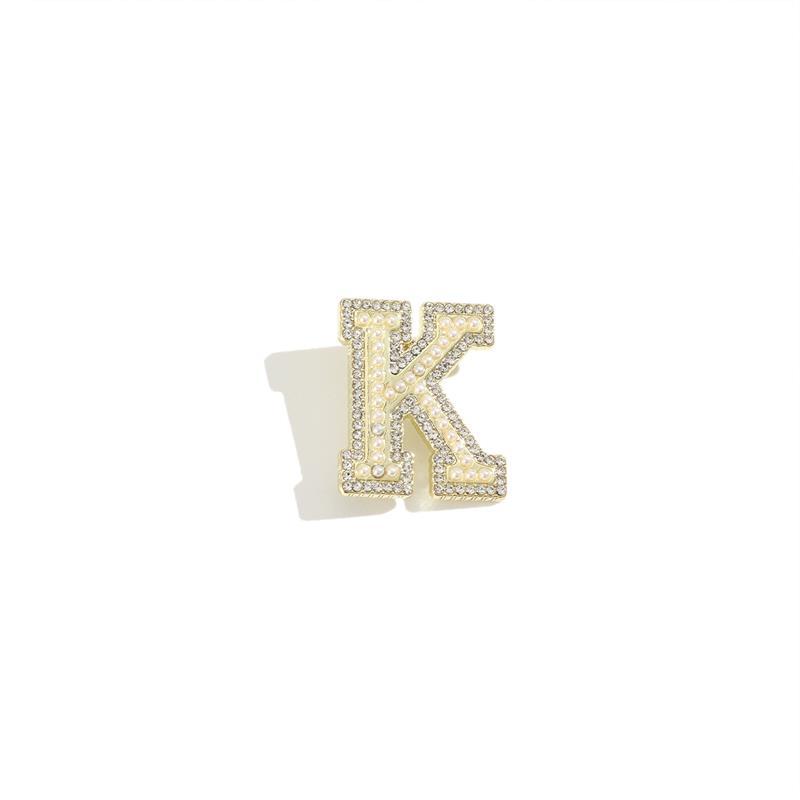 Kristall Strass Perle A-Z 26 Buchstaben Brosche Damen Englisches Alphabet Brosche Anstecknadel Korsage Kragen Schmuck Kleidung Tasche Deko Geschenke