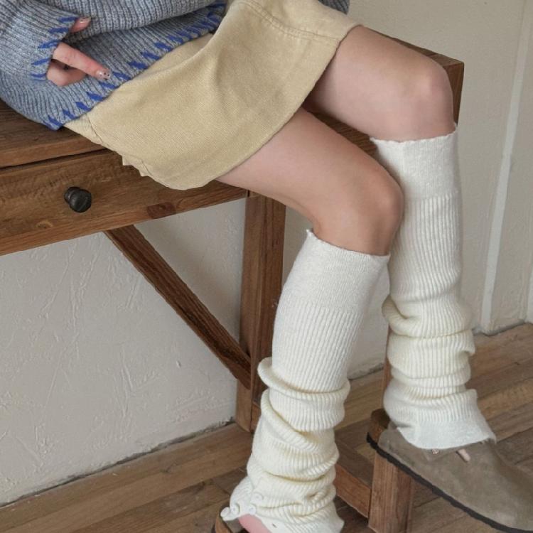 Harajuku Women's Leggings Gaiters Soft Acrylic Knitted Winter Leg Warmers Footless Socks with Side Split Buttons Decors