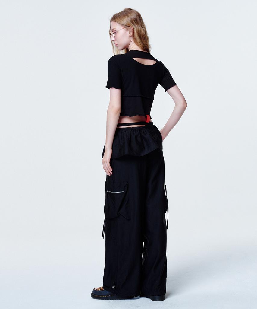 2113 STUDIO Cross Cut Crop Black
