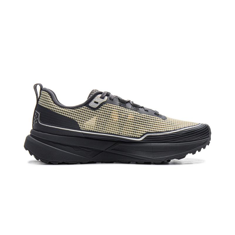 Li Ning Outdoor CF Tracing, Inter Industry Puncture resistant Low top Hiking Shoes Unisex Black/Khaki AHCV037-3