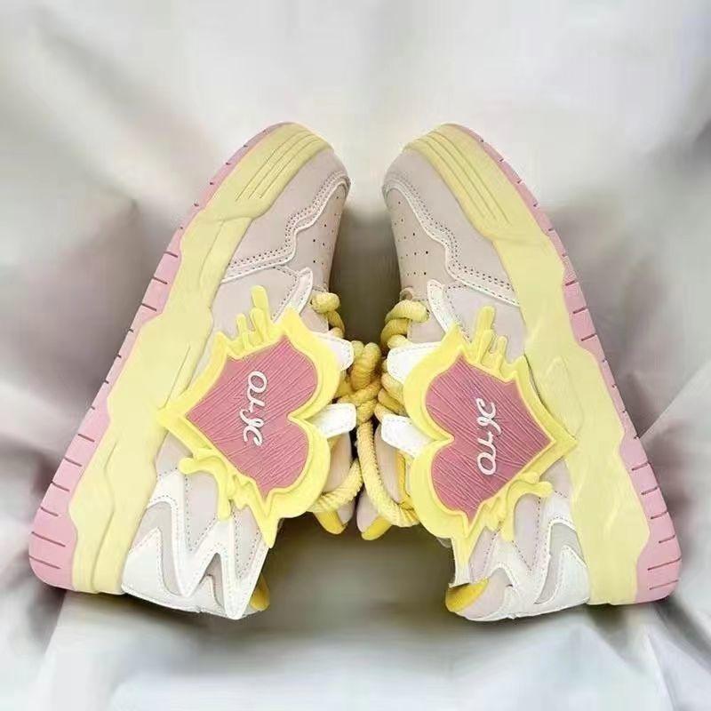 Fashion New Hot Selling Women's Shoes Lightweight and Comfortable Casual Skateboarding Shoes Classic Thick Soled Breathable Sports Shoes