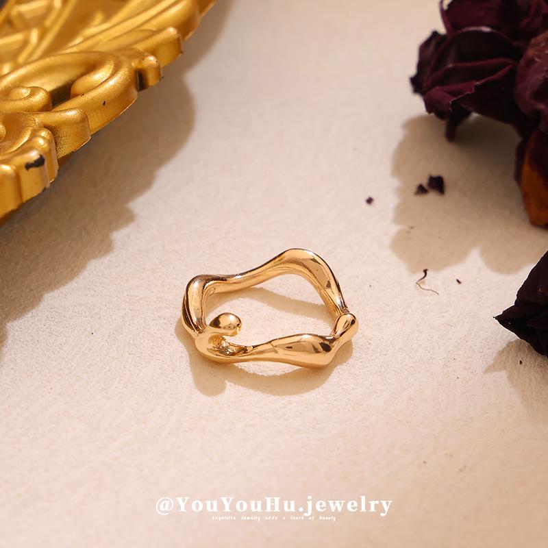 European-American Retro Floral Pleated Ring - Versatile & Irregular Design