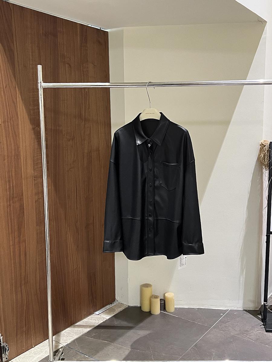 

Первый хит Тринадцать линий Ретро Яично-белый ПУ Мягкая Приталенная Кожаная Куртка Пальто на Осень/Зиму Женская One Size