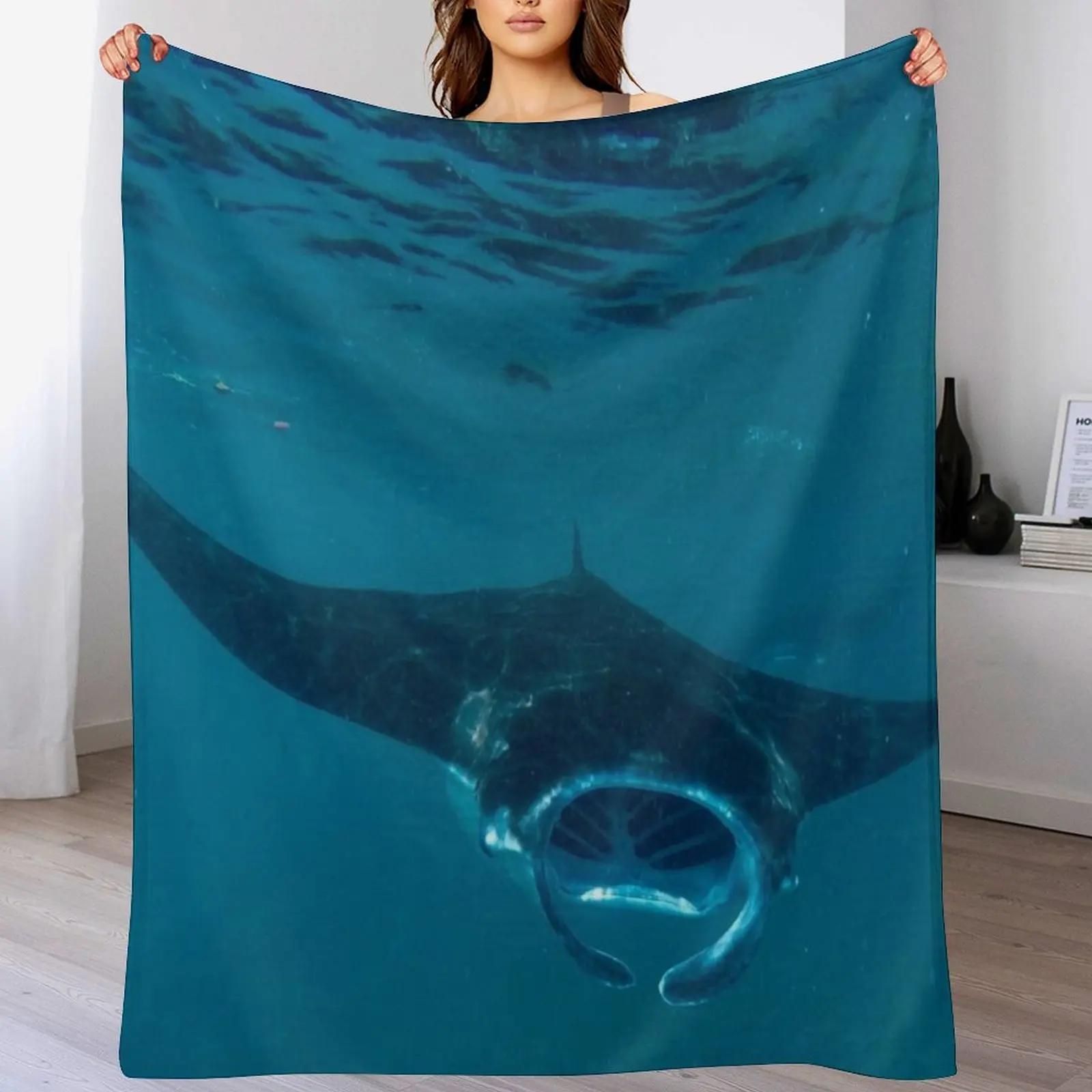 Curious Manta Ray At Crystal Bay Nusa Penida Bali Throw Blanket Luxurious Soft Blanket Holiday Gift for Family Size: 75*100cm, Weight: 230 GSM