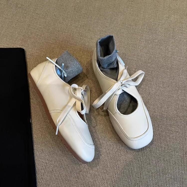 Ballet Style Little White Shoes Women's 2025 New Lace-up Sports and Leisure Shoes Flat Single Shoes Mary Jane Small Leather Shoes