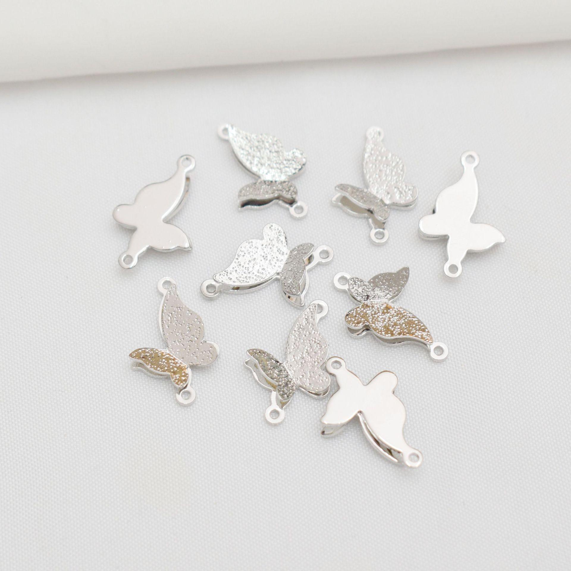 

10 шт. подвесок в виде бабочки с тремя кольцами, покрытых 18-каратным золотом, сохраняющих цвет, с возможностью крепления одним кулоном, ручная работа, аксессуары для браслета.