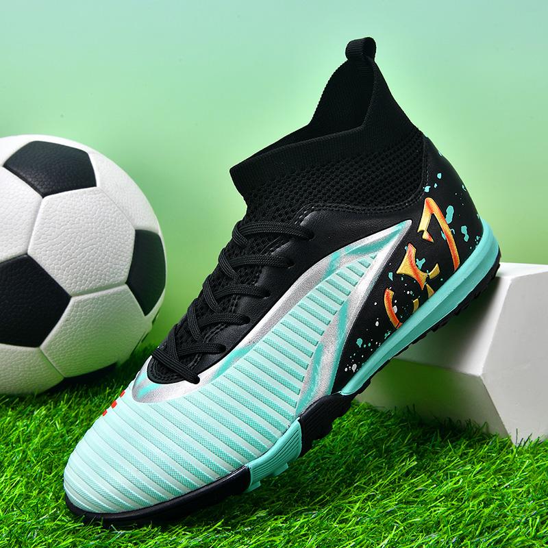 New Men Soccer Cleats Soccer Shoes Training Shoes Ultralight Outdoor Professional Football Boots High-quality Match Non-Slip