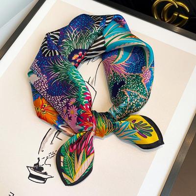 Sciarpa Estiva Floreale in Seta di Gelso - Fazzoletto da Collo Decorativo Quadrato Piccolo da Donna