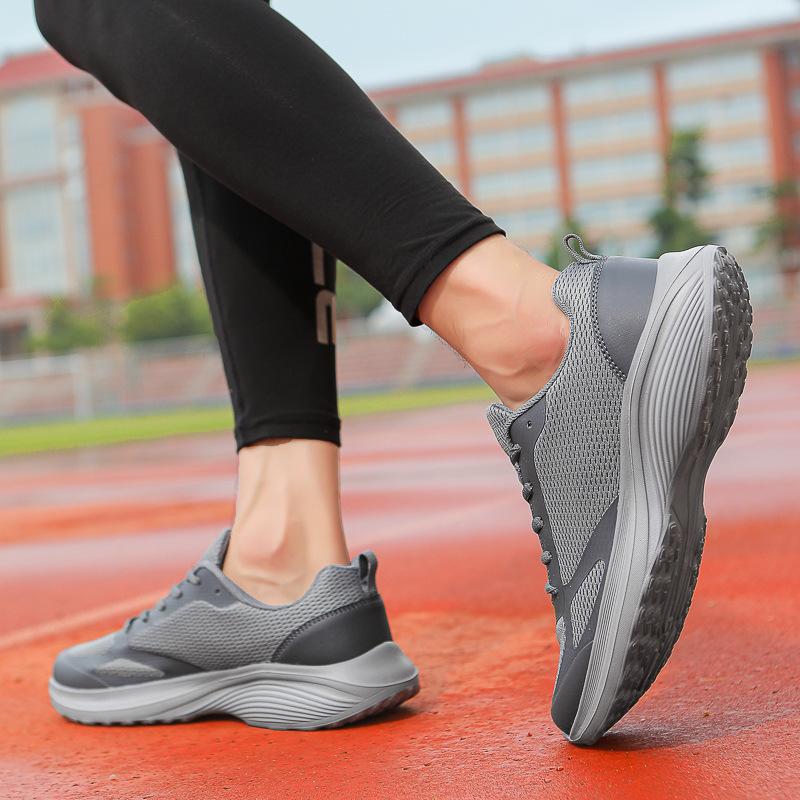 New Fashion Casual Men's Shoes New Shallow Mouth Comfortable Breathable Cool Foot Feel Mesh Sneakers Men's Light Running
