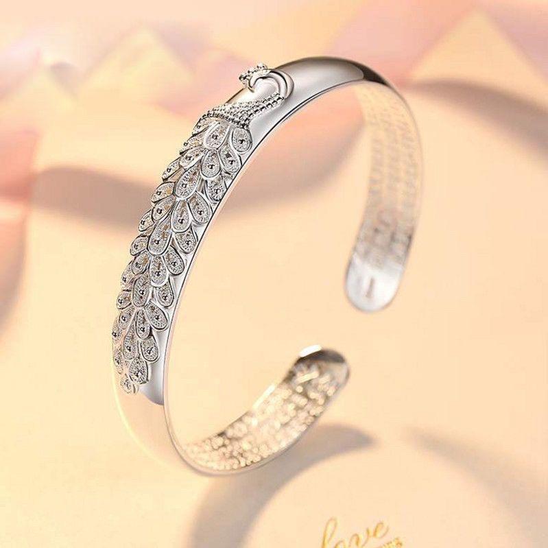 

Imitation Silver-Plated Peacock Bangle - Simple Design, Perfect Birthday Gift