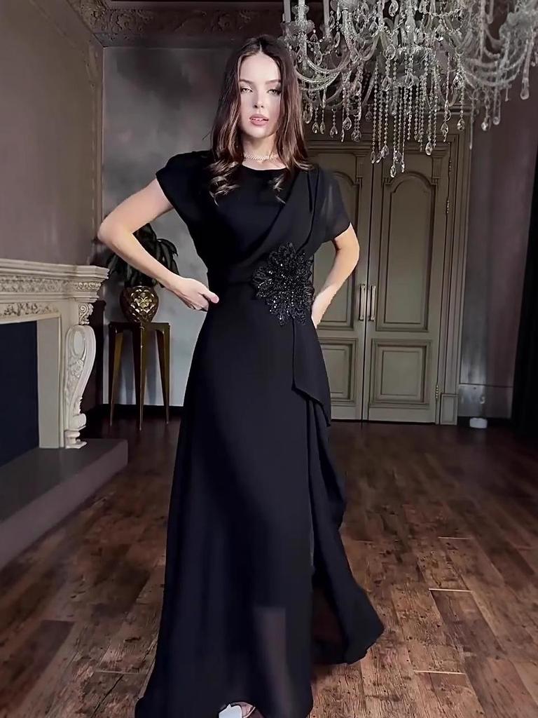 Elegant Autumn 2025 Women's Short Sleeve Long Dress