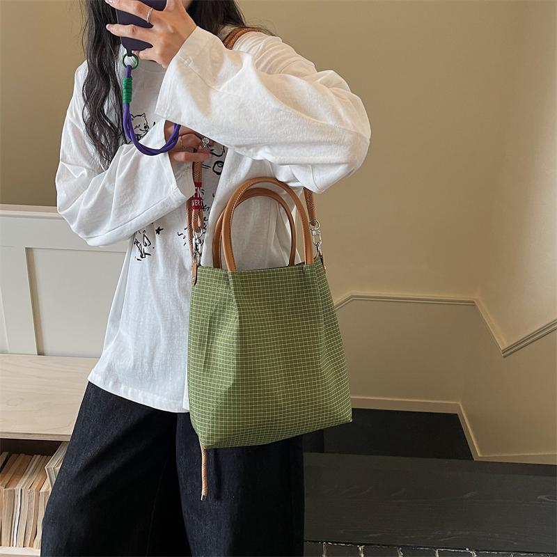 Vintage Plaid Tote Bag Women's Handbag Commuter Large Capacity Shoulder Bag