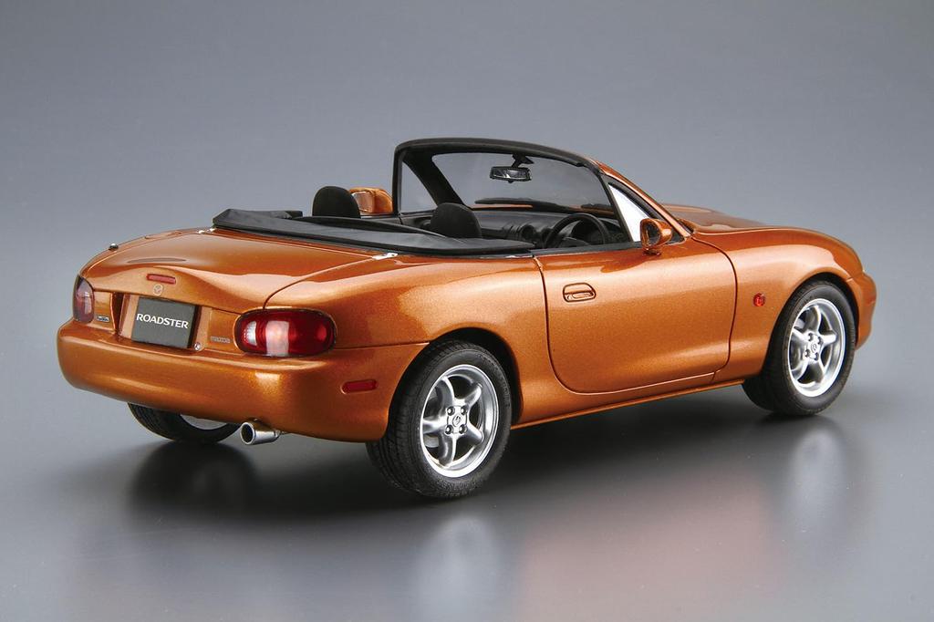 Aoshima Bunka Kyozai The Model Car 117 Mazda NB8C Roadster RS Plastic Model (AOSHIMA) No. 1/24 '99