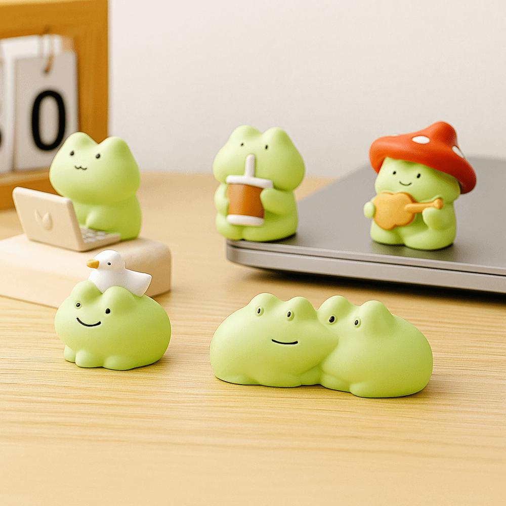 Handmad Frog Resin Figurine Statue Mini Frog Model Toy  Car Diy Accessories