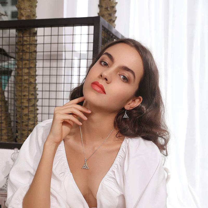 YILUOCD Sterling Keltische Knoten Ohrringe Triquetra Dreifaltigkeitsknoten Dreieck Hängeohrringe Viel Glück Irischer Schmuck für Frauen