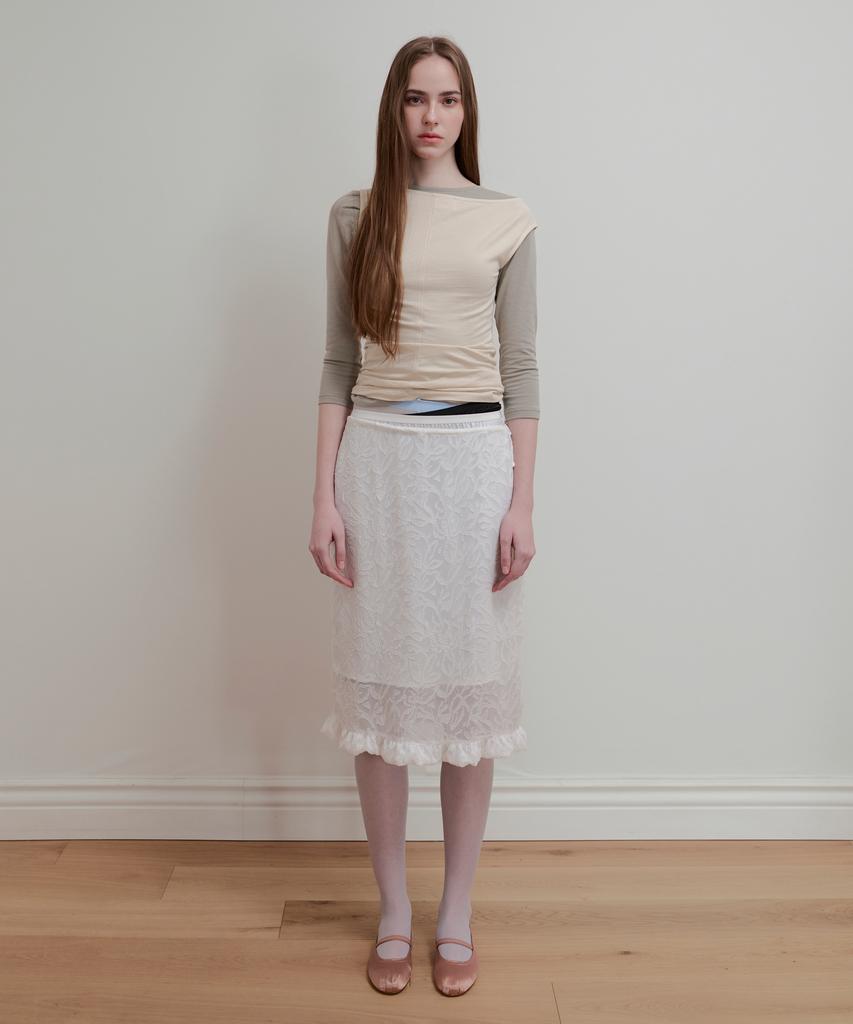 Aobteu Frill Lace Layered Skirt - White